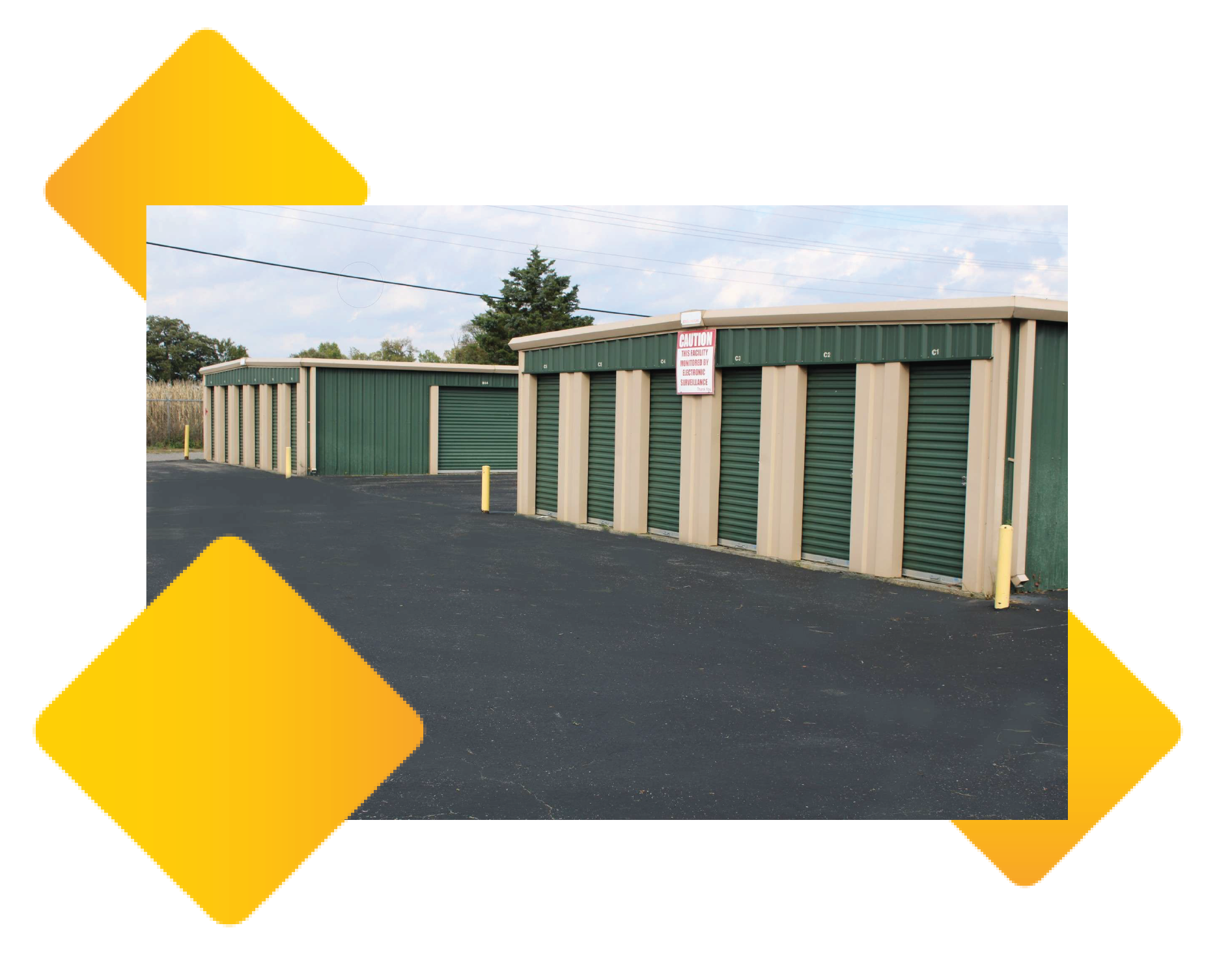Self storage facility with live video surveillance